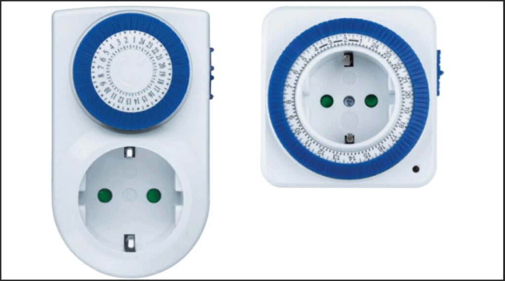 Розетка з механічним таймером
