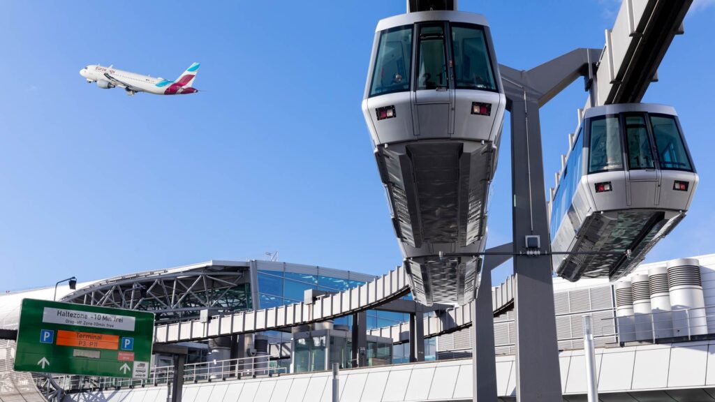 Аеропорт Дюссельдорф. Потяги SkyTrain