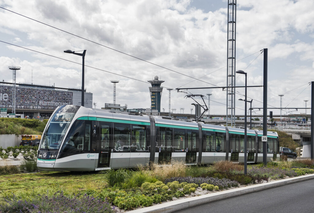 Трамвай №7 до аеропорту Париж-Орлі