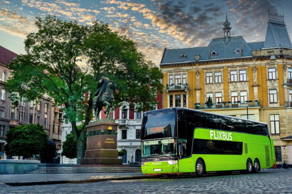 Flixbus з аеропорту Скавста