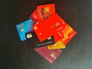 Відсьогодні діють ліміти на карткові перекази – всі умови і винятки