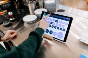 Топ програм для організації ресторанного бізнесу