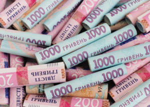 Курс 46 грн/$ у 2027 році: уряд зорієнтувався в основних показниках на 3 роки