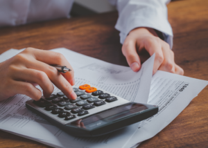 Гетманцев підтвердив, що дефіцит закриватимуть іншими джерелами, замість підвищення податків 