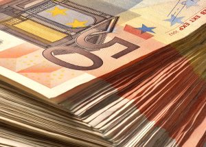 Курс євро сягнув нового історичного рекорду