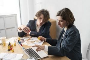 Червнева добірка для підприємців: найцікавіші програми, навчання і гранти