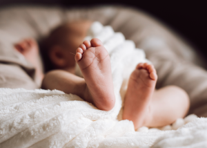 Допомогу при народженні дитини хочуть збільшити вже з 2026 року