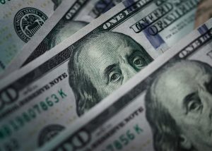 Аналітики Goldman Sachs прогнозують зміну ролі долара на світовому ринку