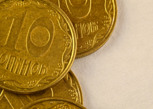 Монети номіналу 10 копійок почали вилучати з обігу. Як це відбуватиметься на практиці