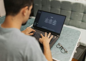 ChatGPT отримав бібліотеку з готових промптів для різних сфер. Які для підприємництва