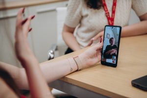 PUMB inkliuzyvnist foto 2 ПУМБ завершив облаштування безбар'єрності для всіх своїх відділень