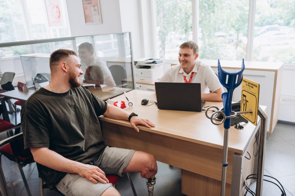 PUMB inkliuzyvnist foto 3 ПУМБ завершив облаштування безбар'єрності для всіх своїх відділень