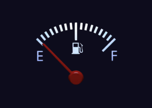 Експерт попереджає про осінньо-зимову кризу дизеля. На скільки подорожчає пальне?